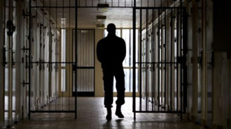 «Травку» курили вместе с сотрудником тюрьмы: Минюст Армении о «постыдных» явлениях  
