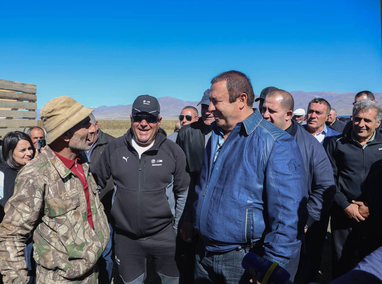 Բոլոր խնդիրներն ունեն լուծում. Գագիկ Ծառուկյան