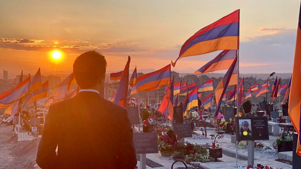Европа должна положить конец молчанию: призыв посетившего Ереван депутата Европарламента