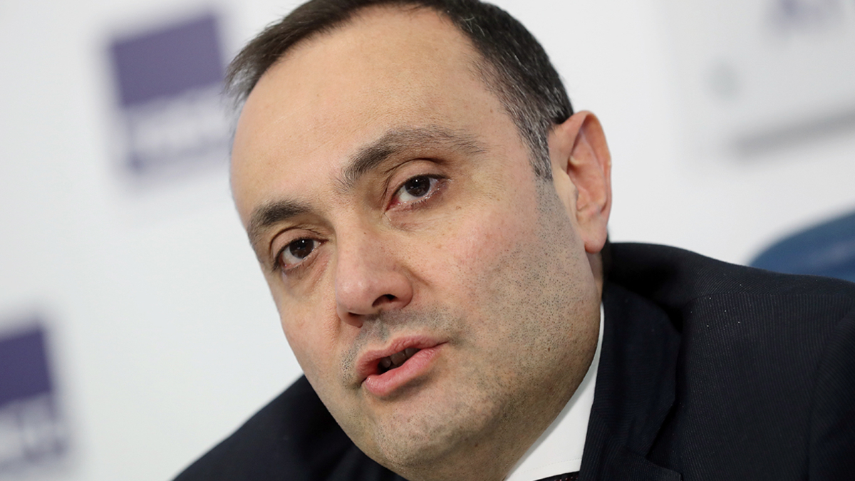 Глава МИД Армении планирует прилететь в Москву во второй половине дня - Тоганян