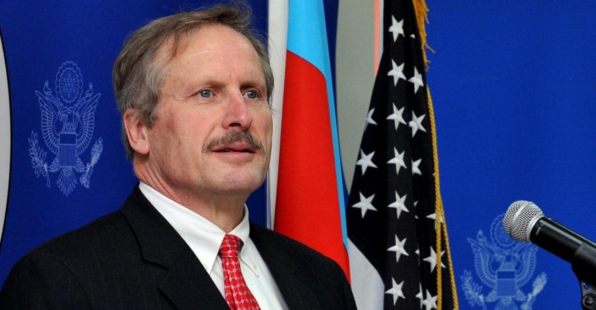 Посол США Роберт Секута завершает дипломатическую миссию в Азербайджане
