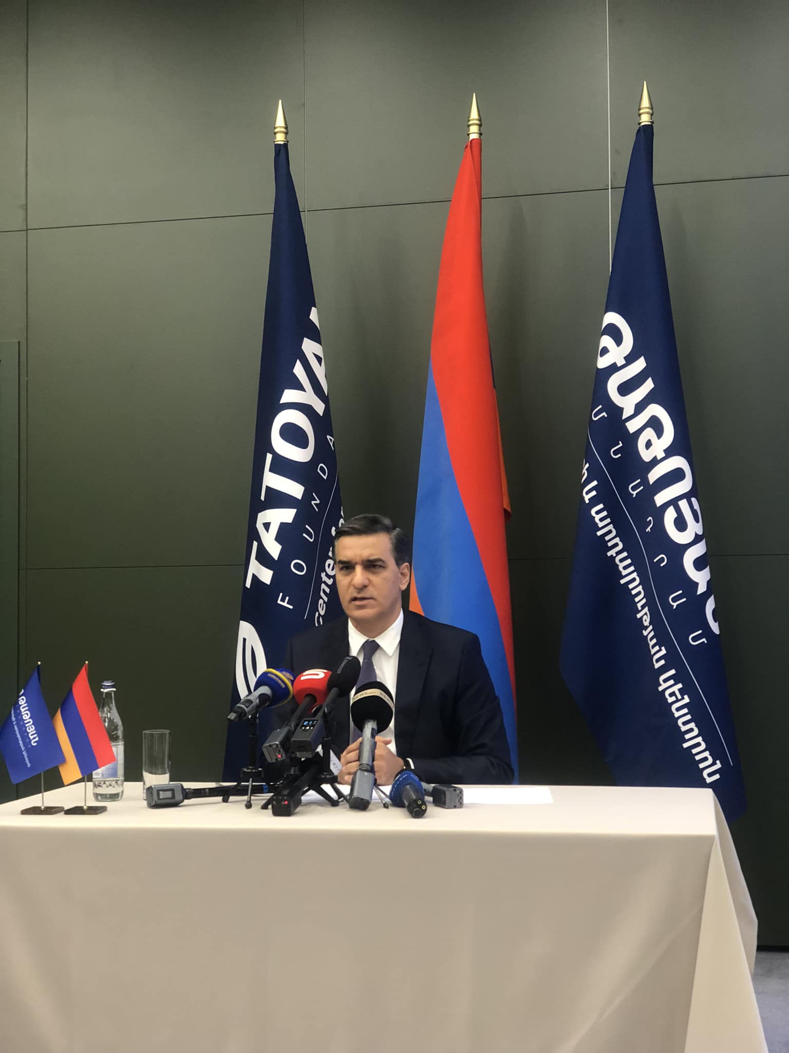 Арман Татоян будет заниматься общественной деятельностью