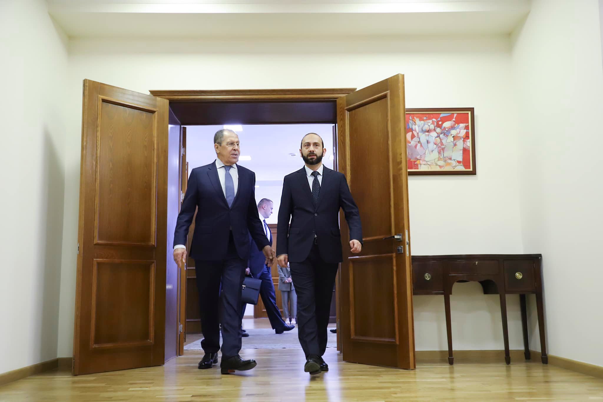 Окончательное решение вопроса статуса Нагорного Карабаха является ключевым - Мирзоян