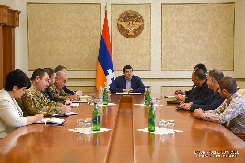 Президент Арцаха провел заседание Совета безопасности