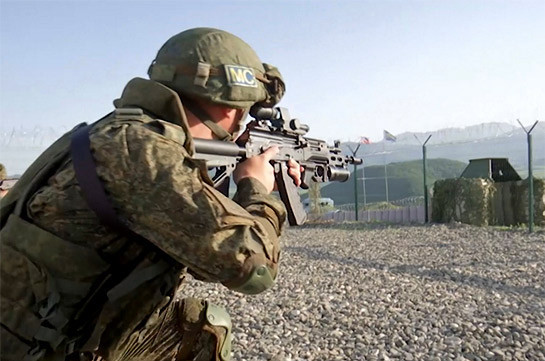 Миротворцы в Карабахе проводят боевую подготовку и тренировки по предотвращению нарушений