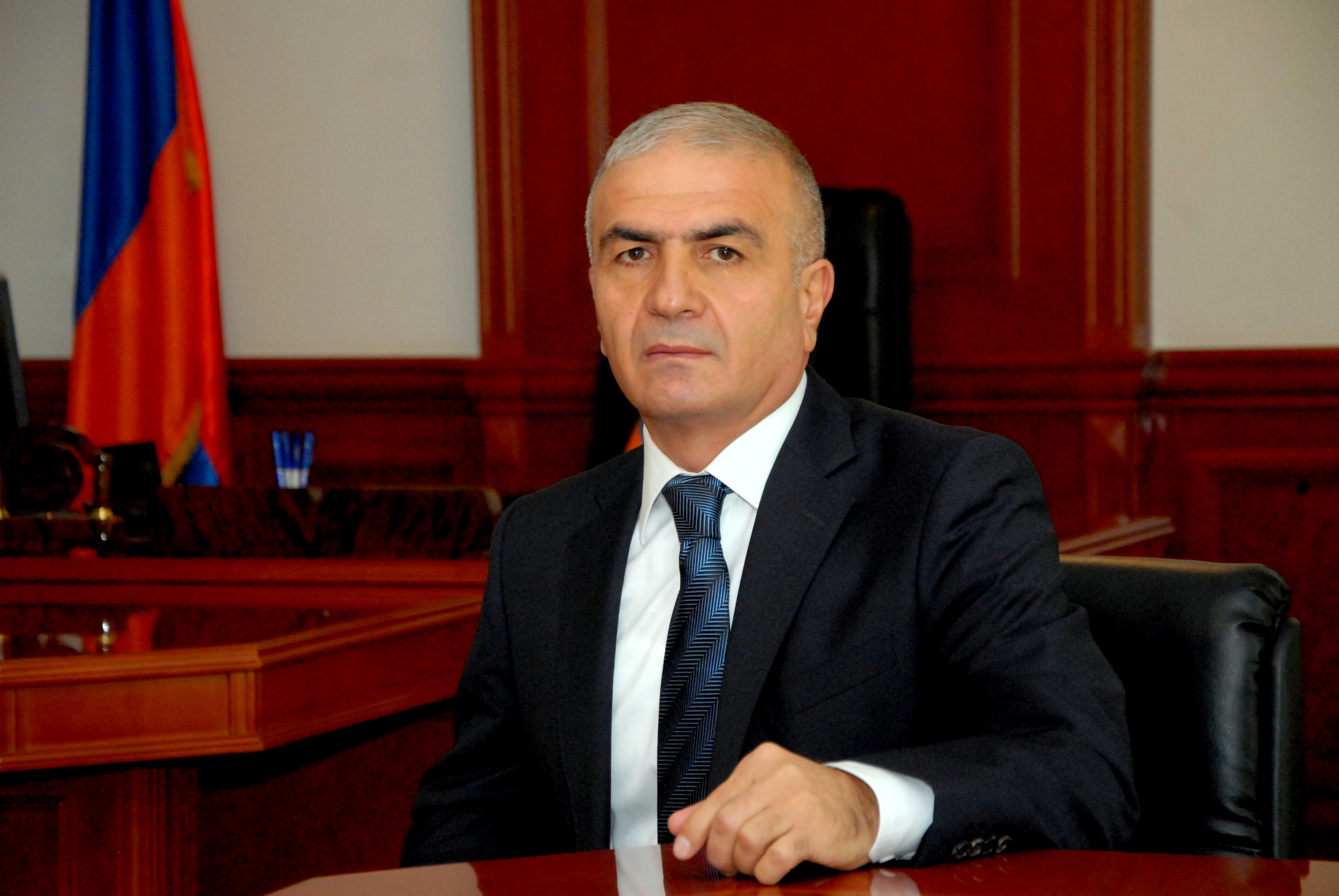Губернатор Сюникской области Армении Унан Погосян подал в отставку