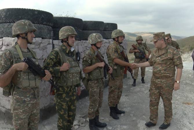 Высокопоставленные представители МО РА и Армии обороны Арцаха посетили ряд воинских частей