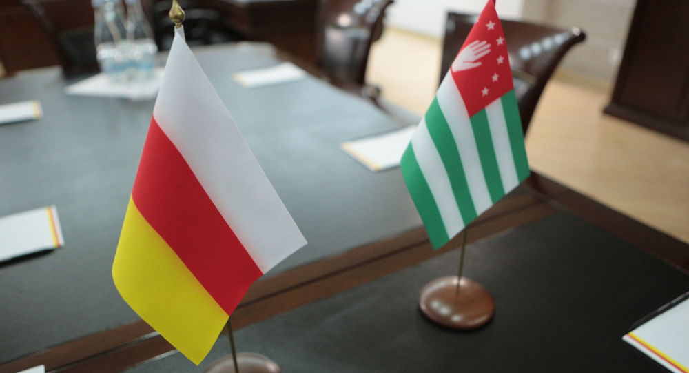 Южная Осетия и Абхазия намерены проводить совместные военные учения