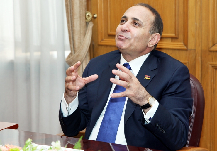Премьер-министр: Армения переходит к режиму строгой экономии и поиску нестандартных решений