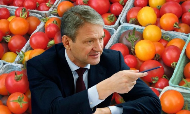 Реэкспорт турецких томатов через Армению: мнения Ткачева и ФТС расходятся