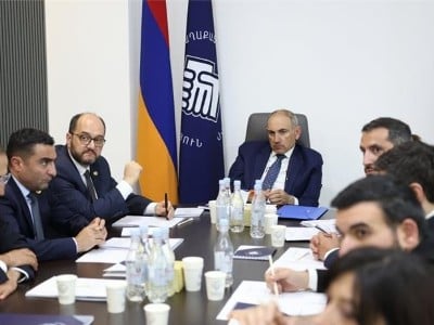 Скандал: журналист 