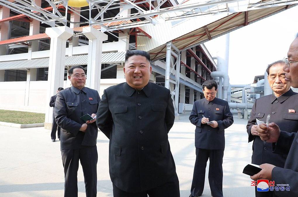 Товарищ Ким Чен Ын впервые за 20 дней появился на публике