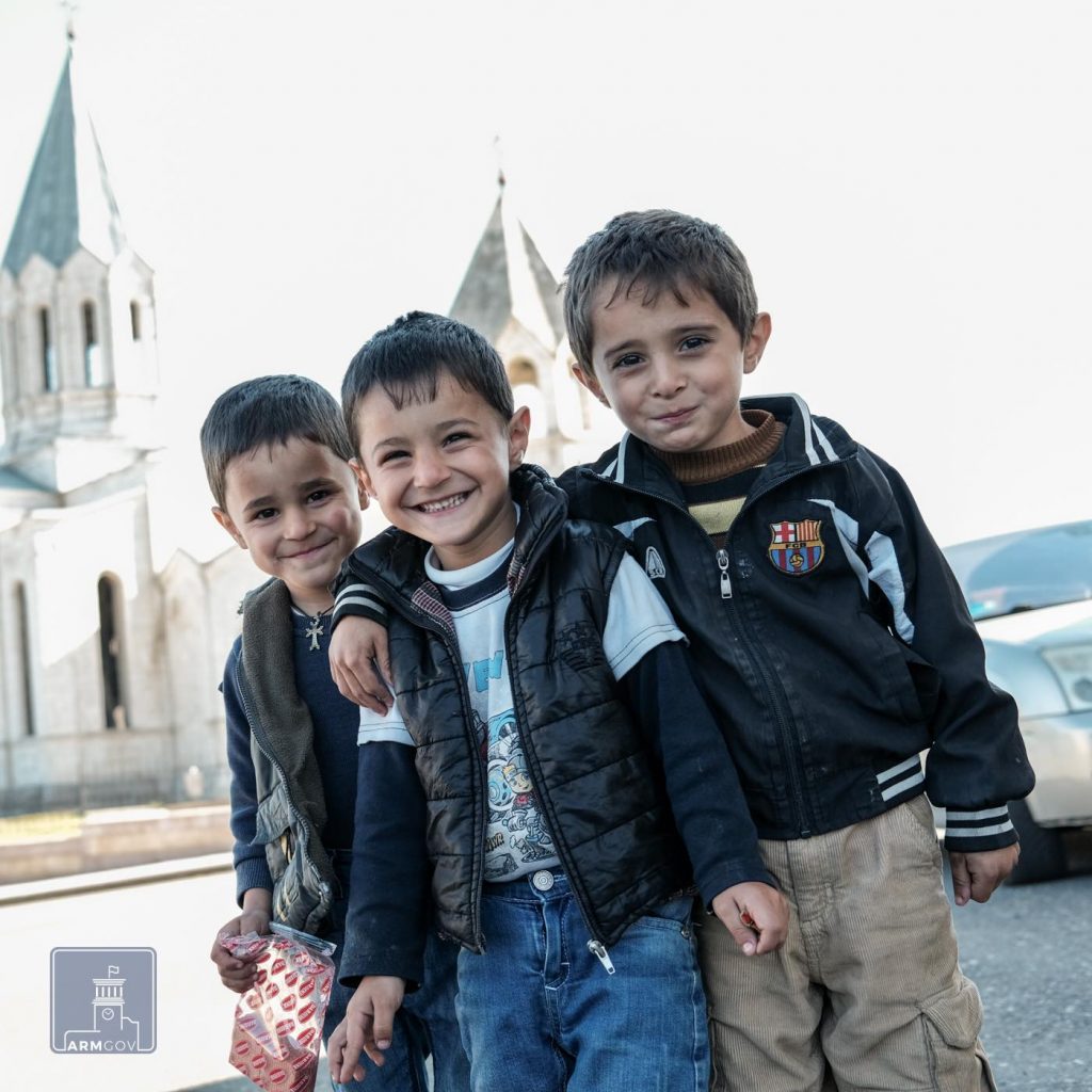 До сих пор не зарегистрировано случаев участия детей в боевых действиях - Омбудсмен Арцаха