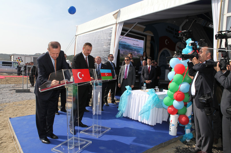 Эрдоган: Турция увеличит объемы поставок газа из Азербайджана