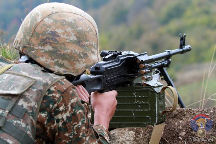 ВС Азербайджана произвели более 1700 выстрелов по арцахским позициям - неделя на передовой