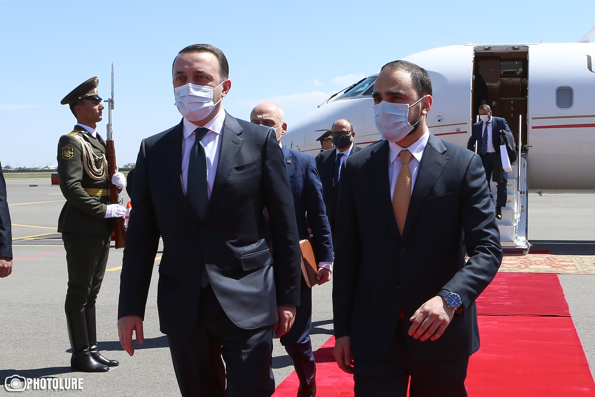 В Армению с официальным визитом прибыл премьер Грузии Ираклий Гарибашвили