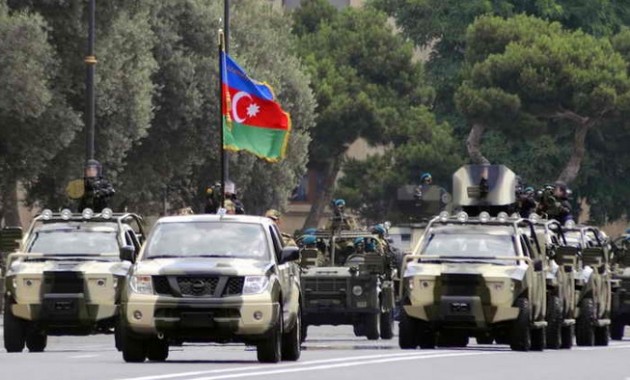 Администрация президента Азербайджана: армия готова «освободить азербайджанские земли»