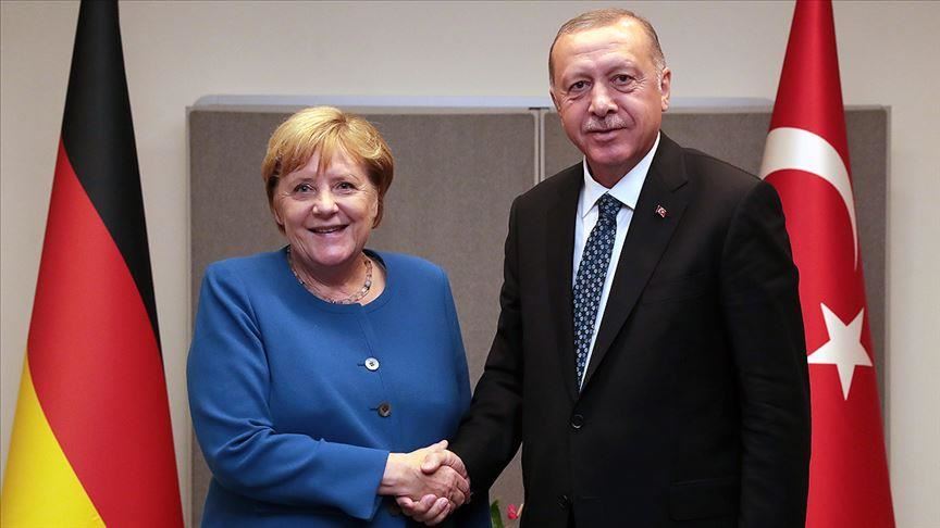 Эрдоган предлагает Меркель вместо санкций ЕС против Турции «позитивную повестку дня» 