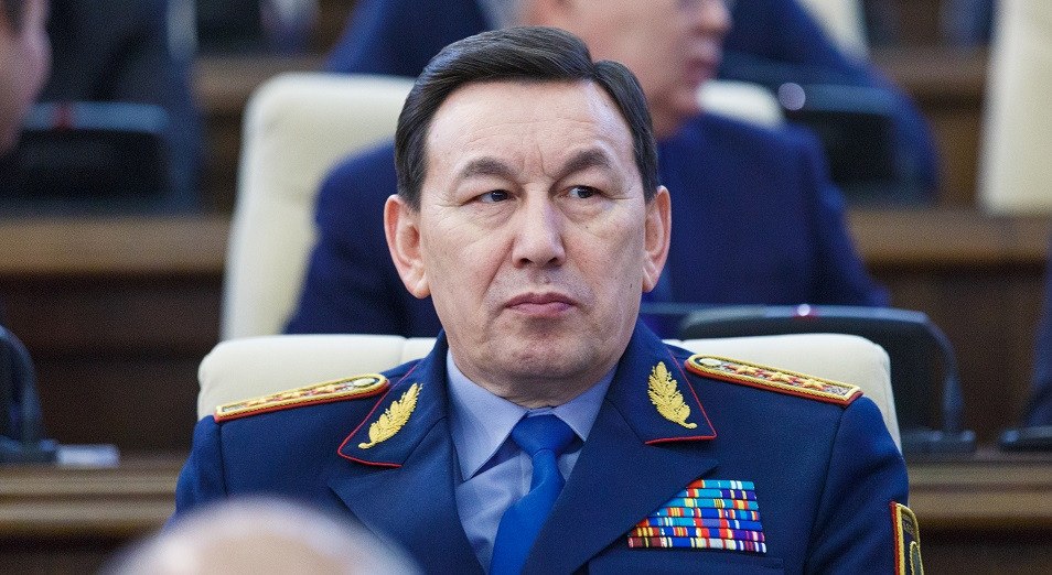 Глава МВД Казахстана и посол Армении обсудили борьбу с преступностью
