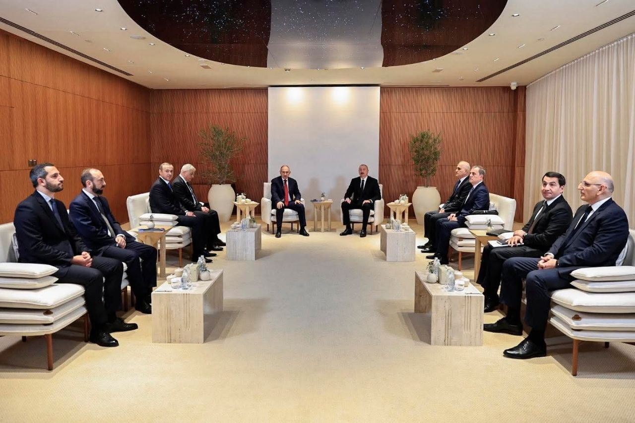 Ավարտվել է Փաշինյան-Ալիև հանդիպումը Աբու Դաբիում 