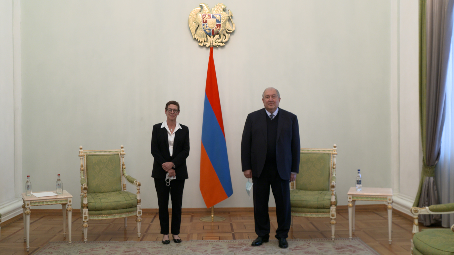 Президент Армении обсудил с новым послом Франции сотрудничество двух стран
