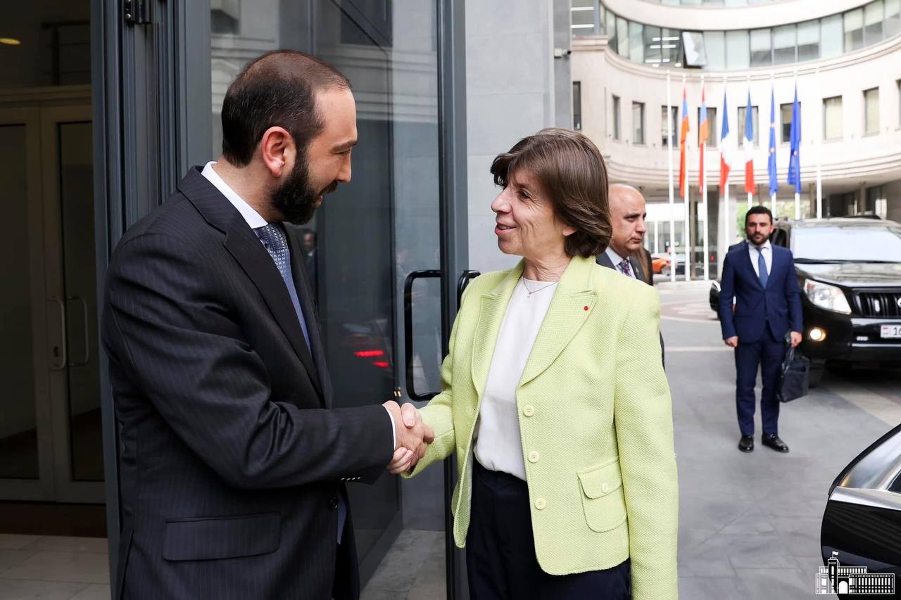 Франция считает приоритетом делимитацию границы с Азербайджаном?