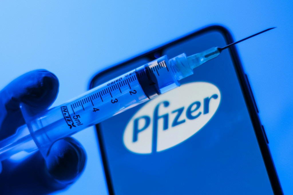 Грузия договорилась с компанией Pfizer о поставках 1 млн доз вакцины 