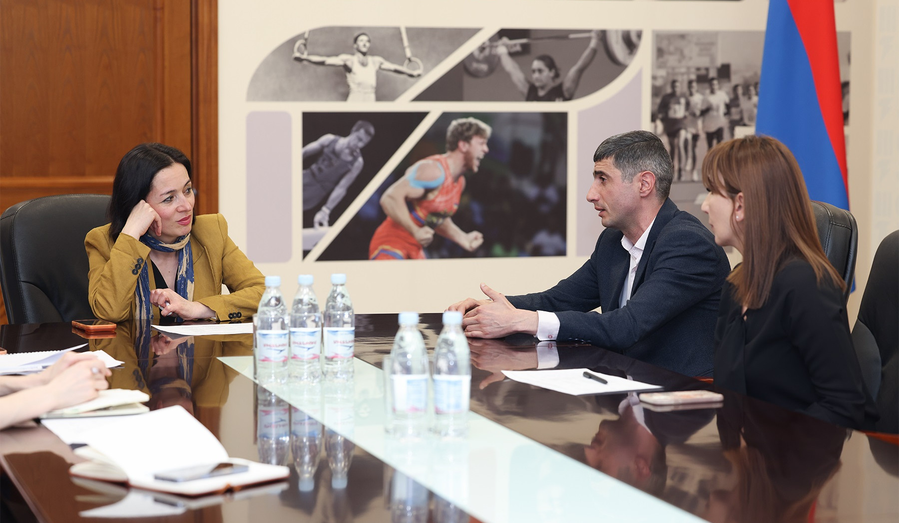 Жанна Андреасян обсудила с учителями вопросы добровольной аттестации