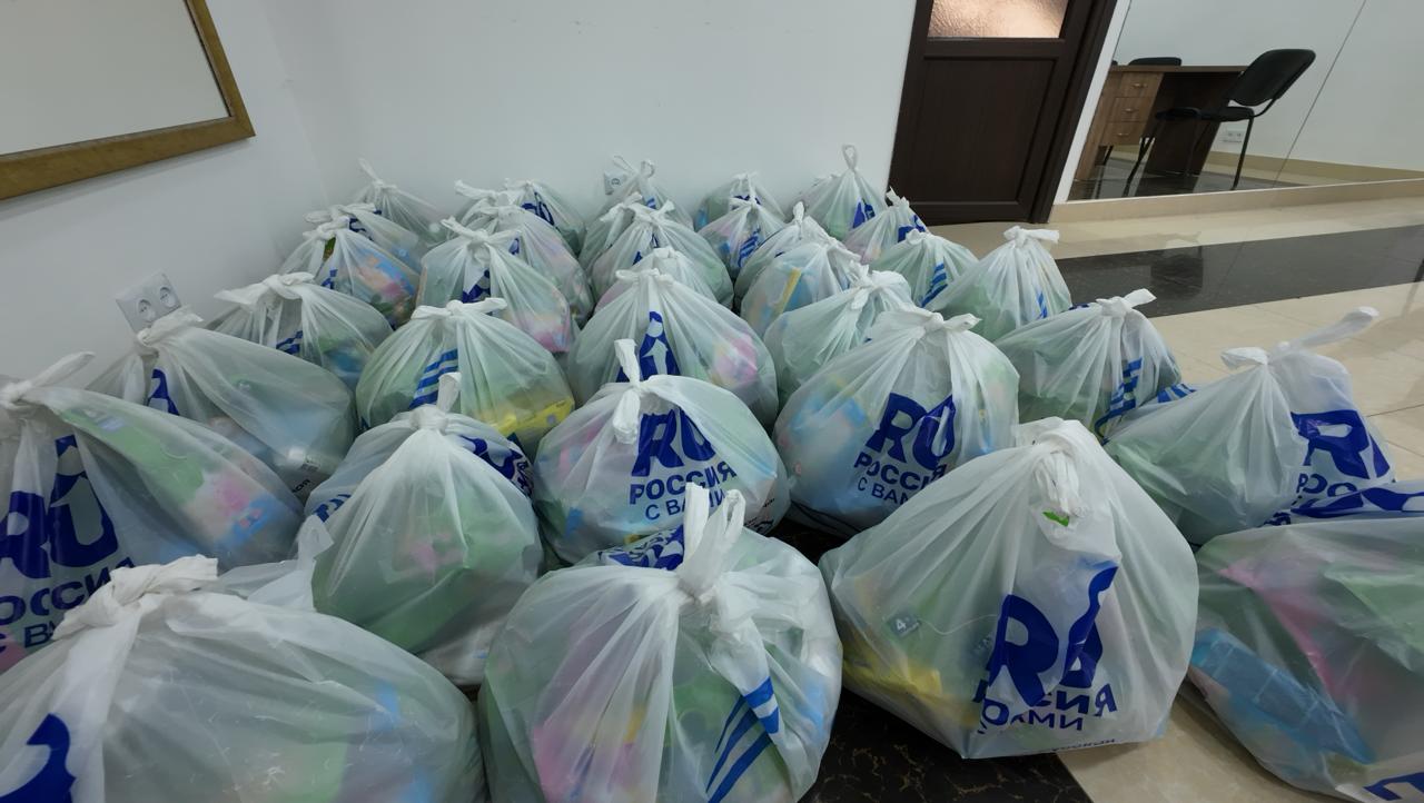 Русская гуманитарная миссия доставила гуманитарную помощь в Эчмиадзин, Чаренцаван и Абовян