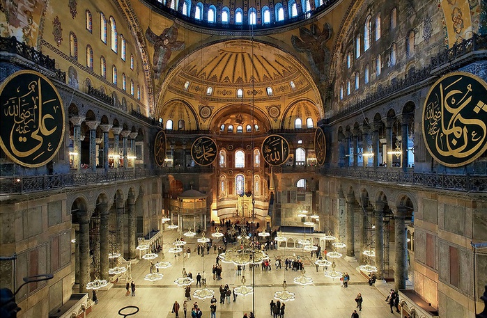 Назло решению Бундестага и христианам Эрдоган превратил Собор Святой Софии в мечеть