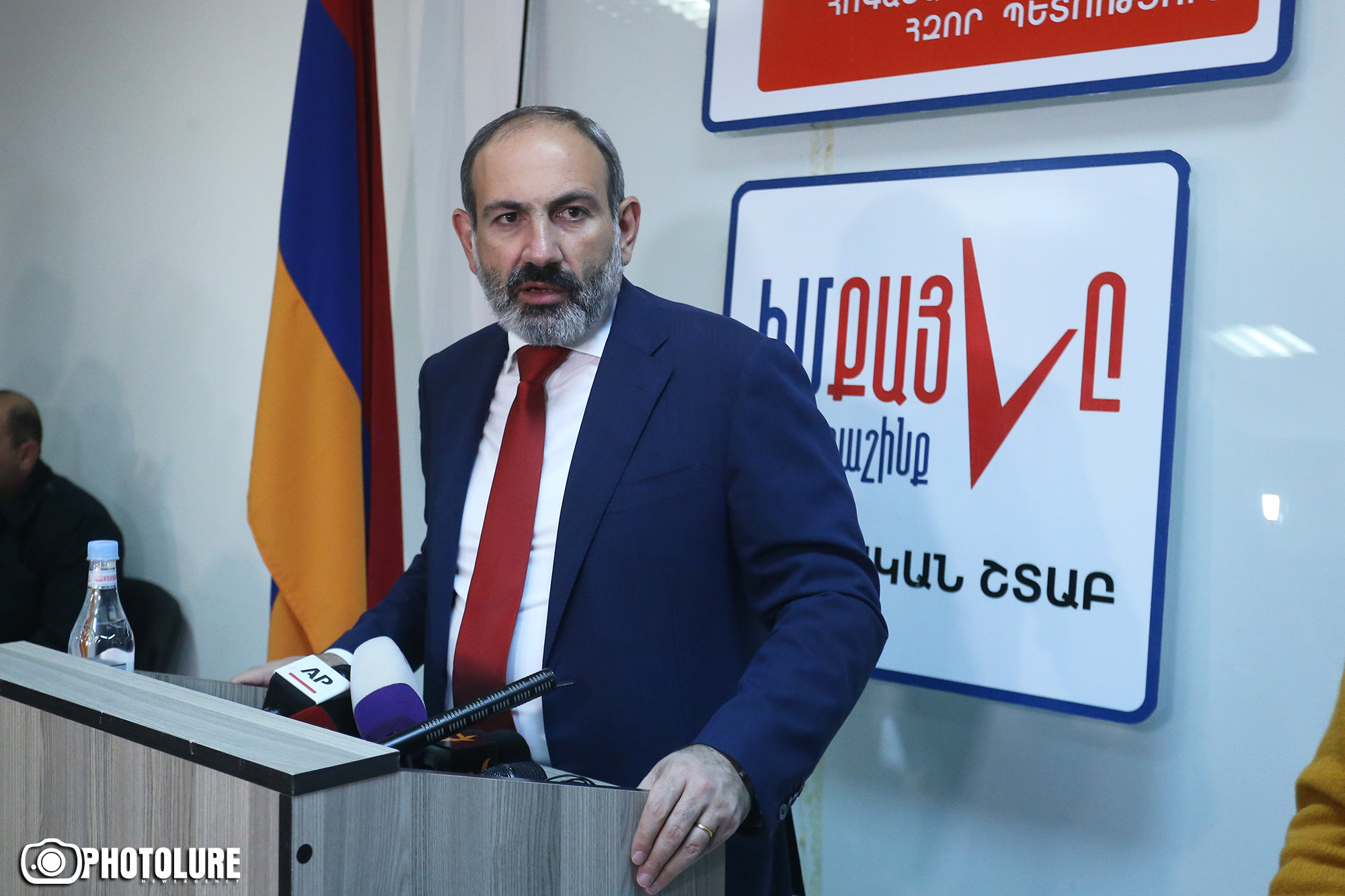 Граждане Армении сформируют в парламенте революционное большинство - Никол Пашинян