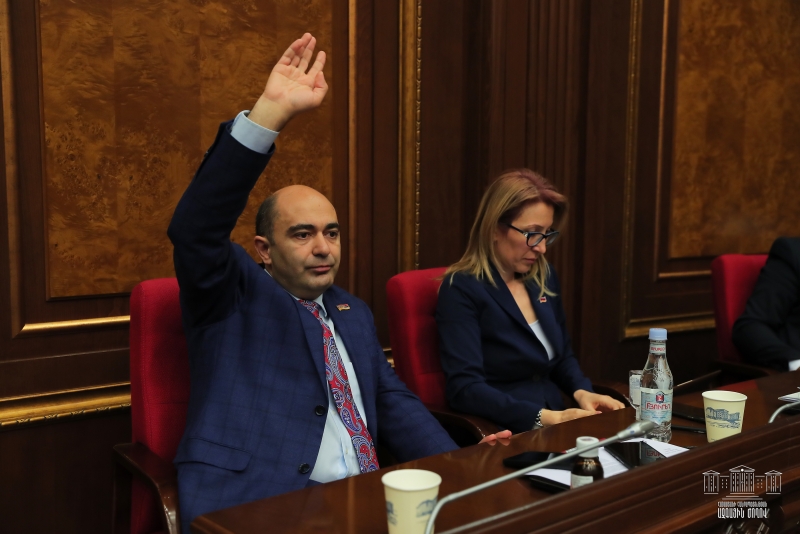 Эдмон Марукян: Армения регистрирует регресс в вопросе демократии
