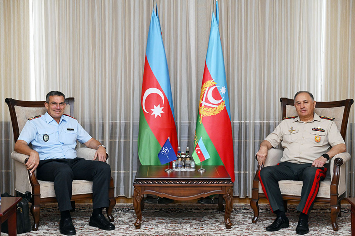  Керим Велиев и Стефан Фикс обсудили вопросы военного сотрудничества между Азербайджаном и НАТО 