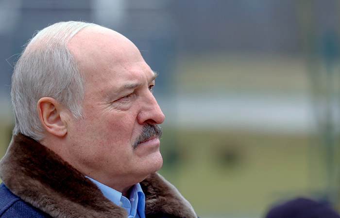 Минск не останется в стороне в случае начала войны в Донбассе - Лукашенко 