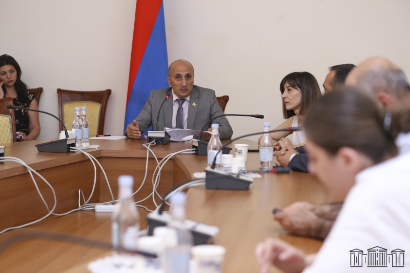 Представители ЦИК Армении отбудут в Киргизию