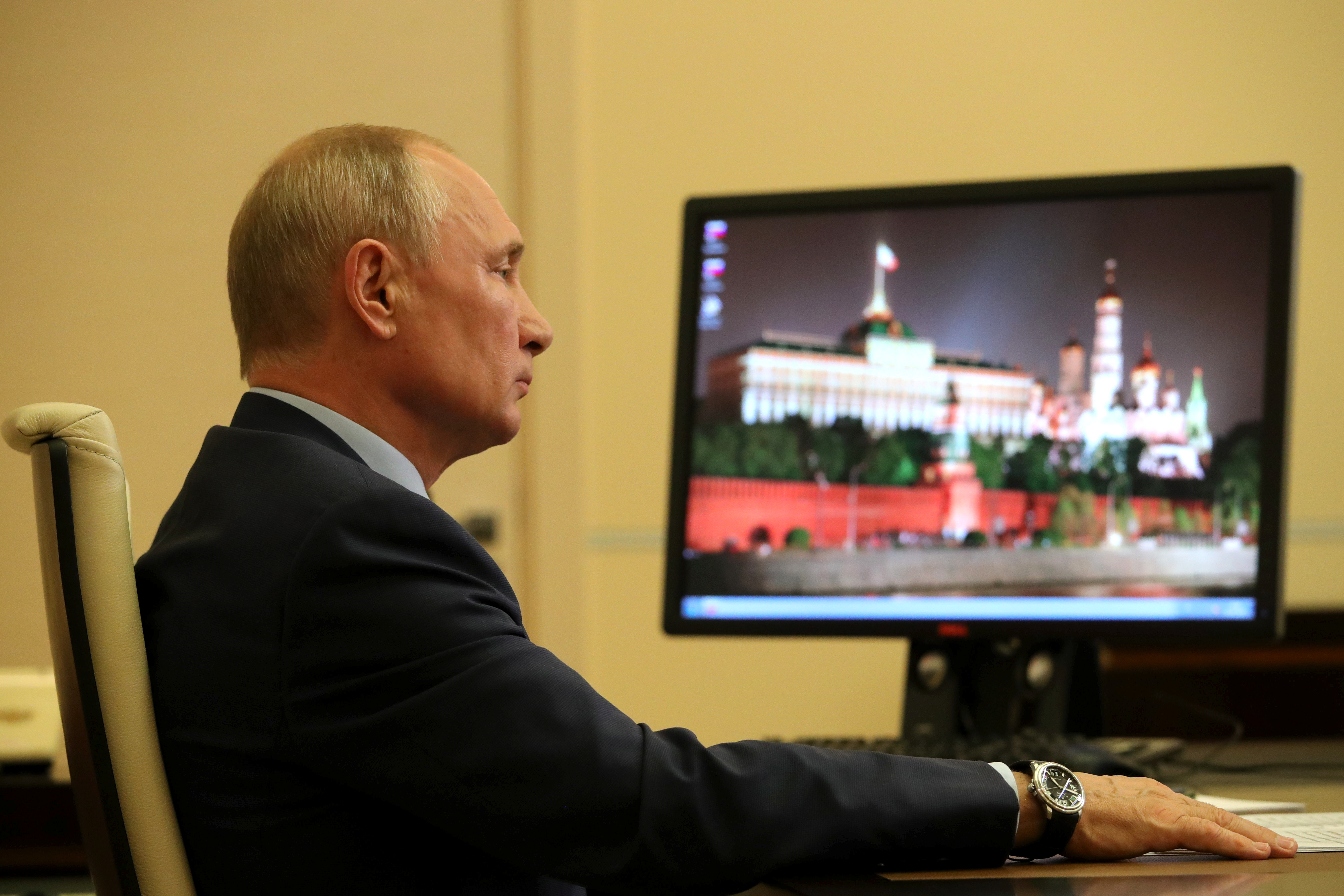 Путин проведет в формате видеоконференции встречу с главами спецслужб стран СНГ