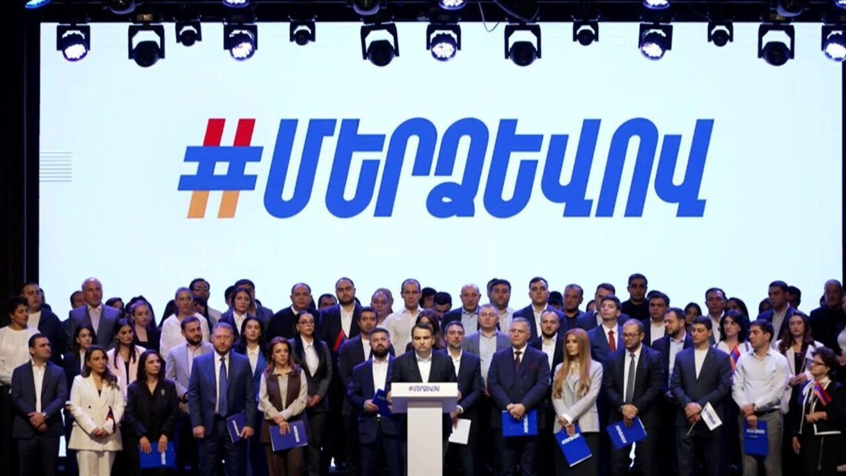 Լուսանկարը` «Ուժեղ Հայաստան»-ի ֆեյսբուքյան էջից