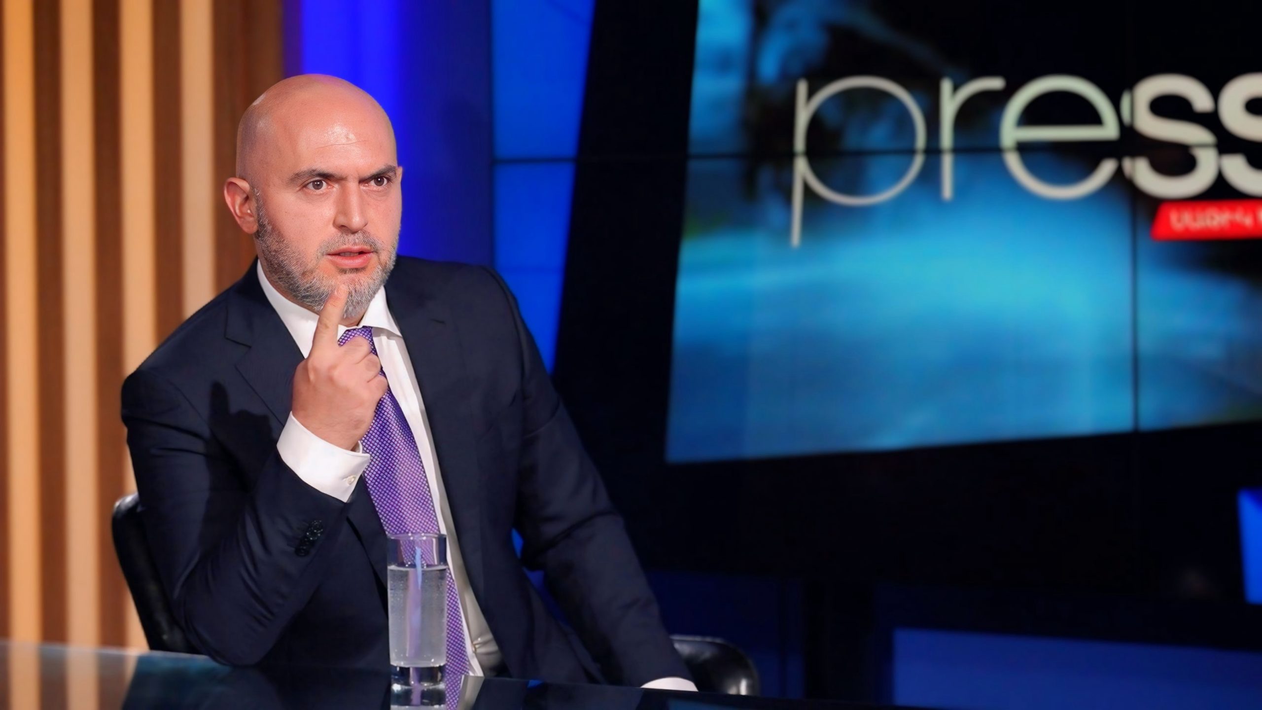 А вы обменяете жизнь своего сына, мужа, брата, внука или отца на трёхкомнатную квартиру?