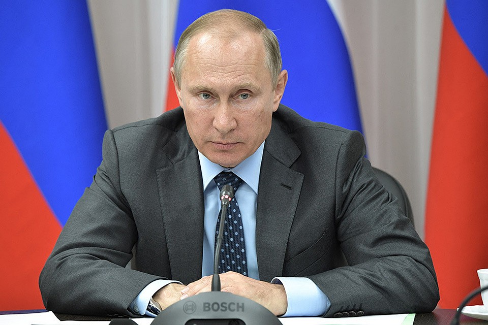 Политолог: Путин на встрече с Пашиняном поднимет вопрос интересов российского бизнеса