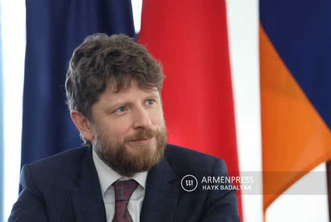 Հայաստանում Ֆրանսիայի դեսպանն այցելել է Գեղարքունիքի մարզ