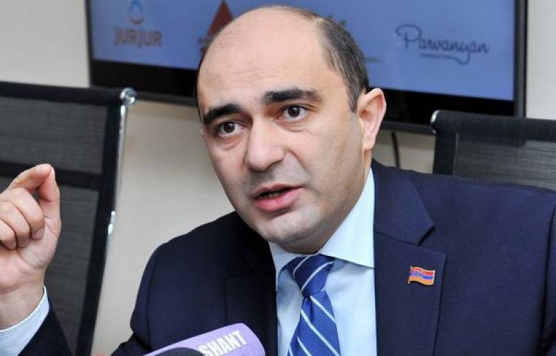 Партии «Светлая Армения» и «Республика» будут участвовать в выборах в блоке «Луйс»