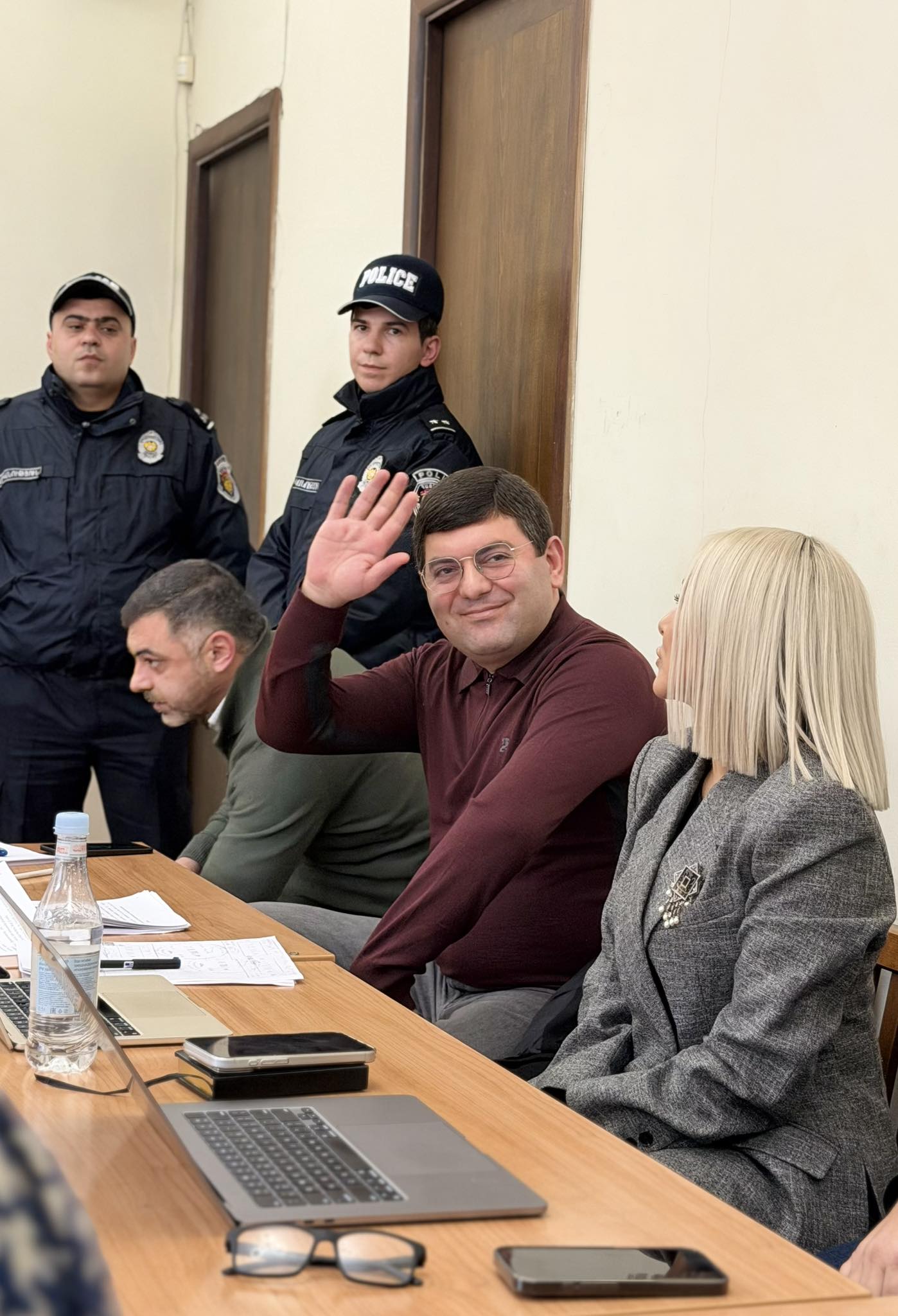 Ոչ մի կալանք, ոչ մի բռնաճնշում, ոչ մի նիկոլ չի կարող շեղել մեզ մեր ընթացքից. Համբարձումյան