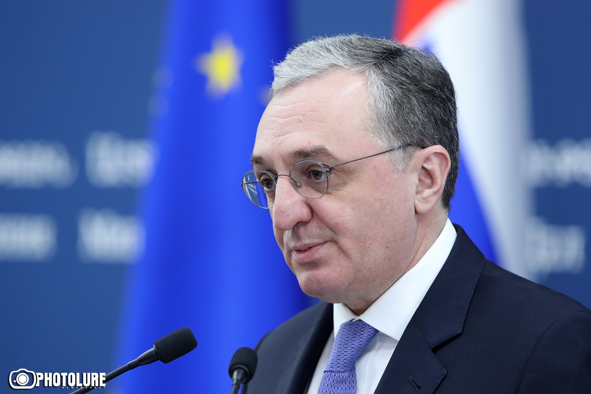 МИД: Армения и Россия обсуждают проблемы в духе союзнических отношений