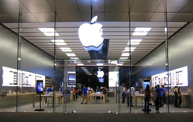 Трамп призвал Apple перенести свое производство из Китая