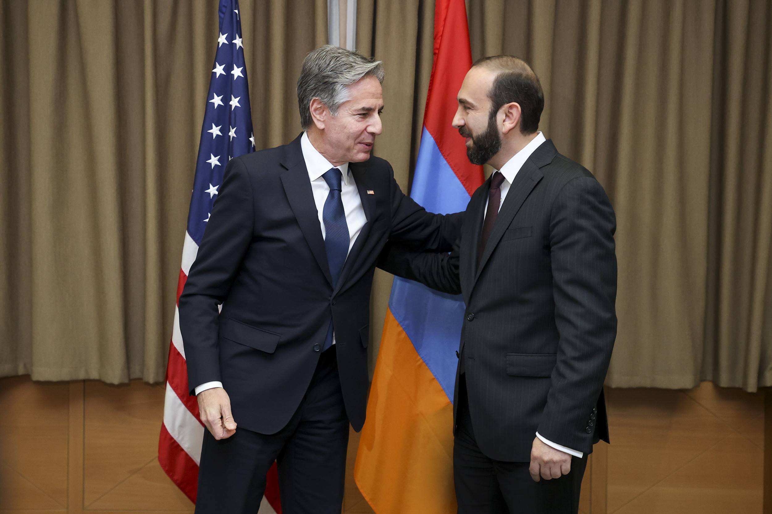 Мирзоян и Блинкен обсудили процесс нормализации отношений между Арменией и Азербайджаном