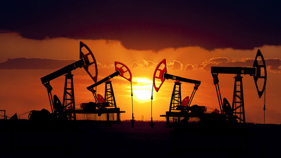 Эксперт прогнозирует рост цен на нефть в связи с катарским дипскандалом