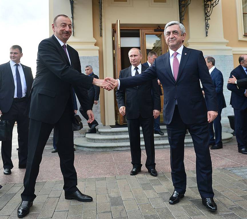 Азербайджанские политологи: Петербургская встреча не стала прорывной