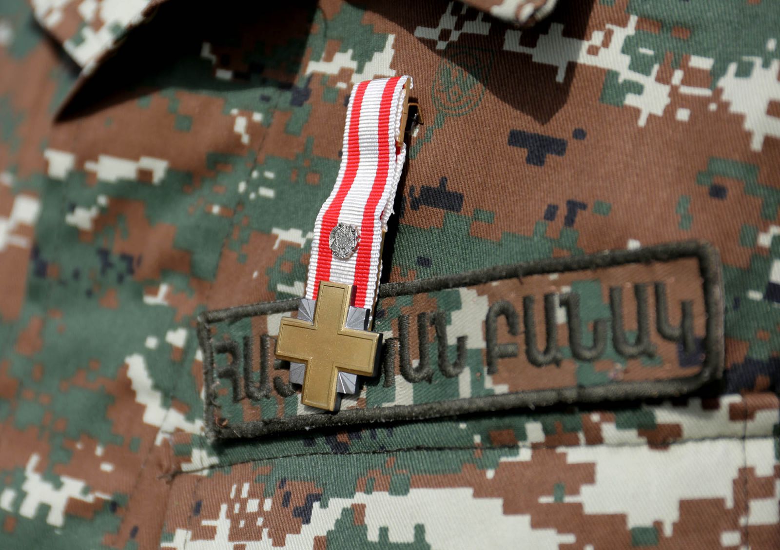 Орденом «Боевой Крест» посмертно награждены ряд военнослужащих