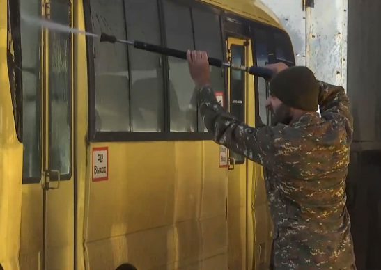 МО России: В Степанакерте восстанавливается работа общественного транспорта (ВИДЕО)