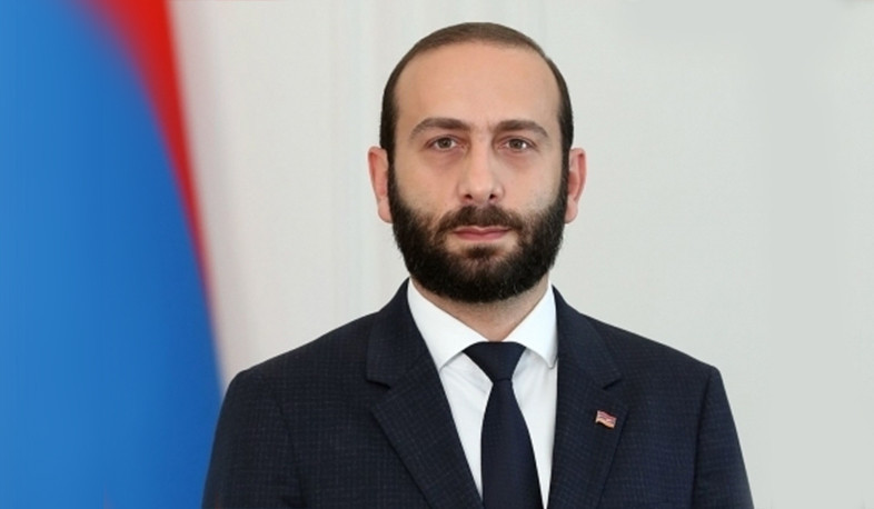 Мирзоян отбудет в Москву: ожидается трехсторонняя встреча с главами МИД РФ и Азербайджана